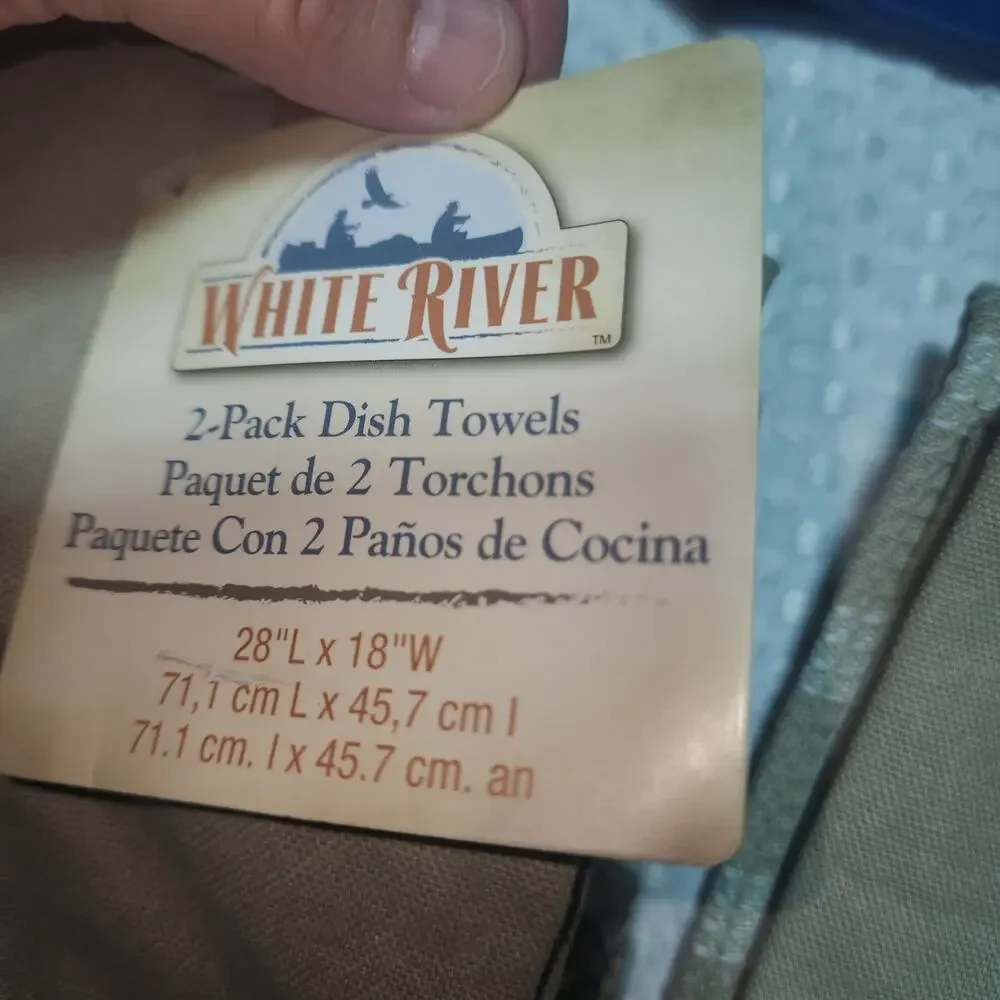 WHITE RIVER NWT 2 SETS OF RV ADVENTURE AWAITS DISH TOWEL SET TAN.