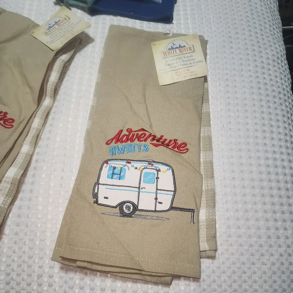 WHITE RIVER NWT 2 SETS OF RV ADVENTURE AWAITS DISH TOWEL SET TAN.