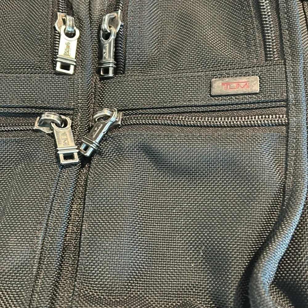 Tumi body excellent
