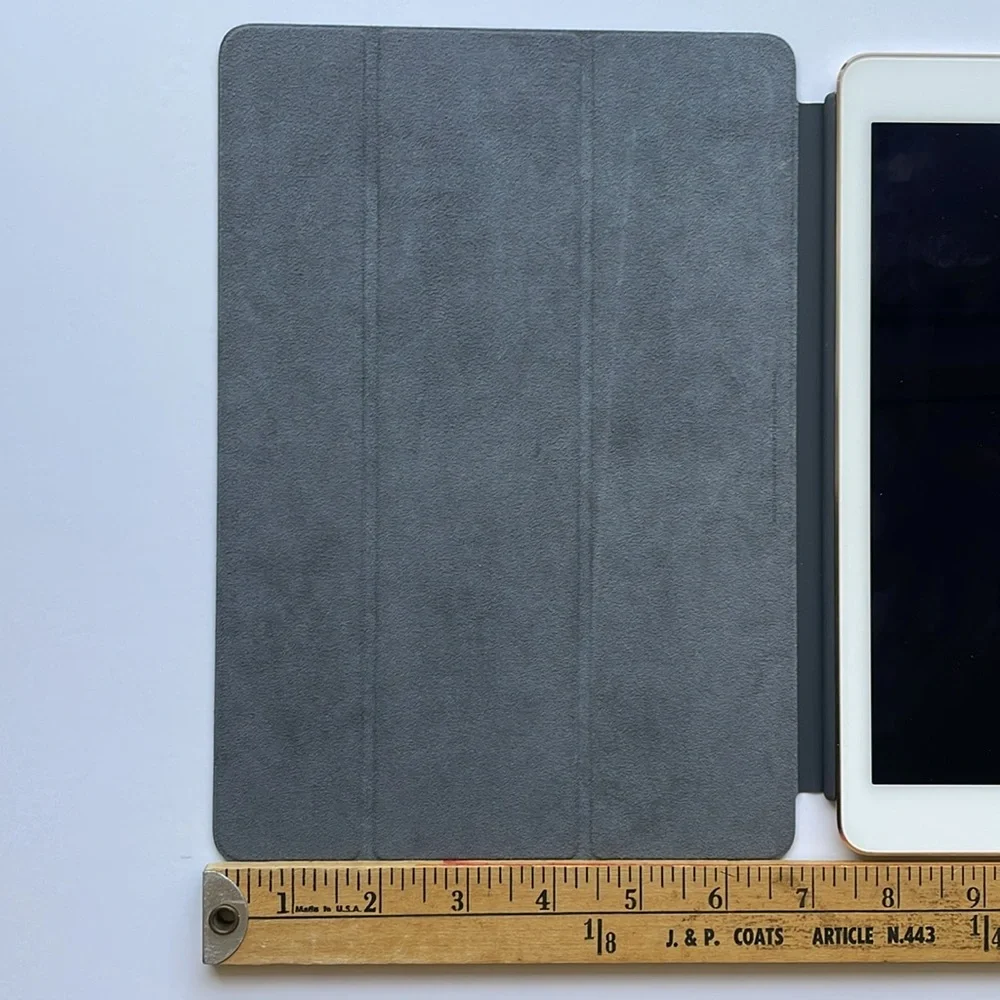 Apple Smart Cover (for iPad) - Black
