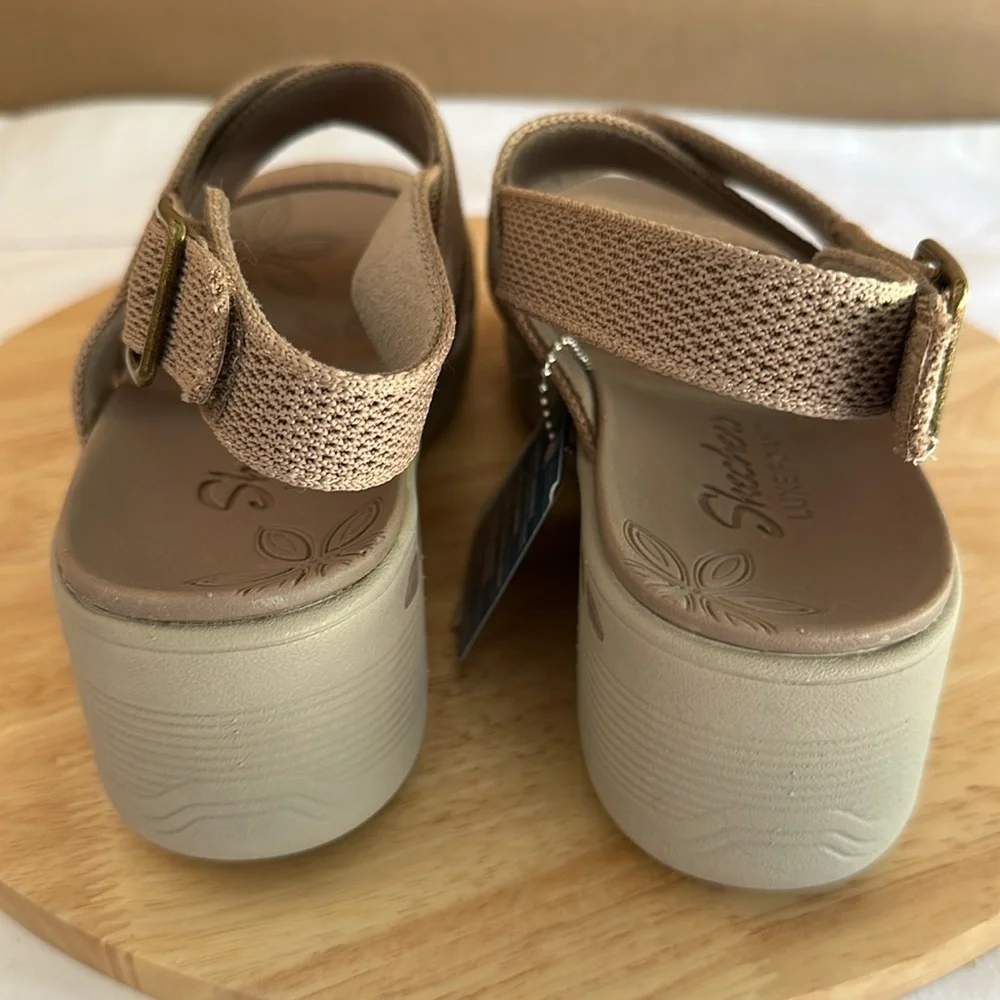 Skechers new color