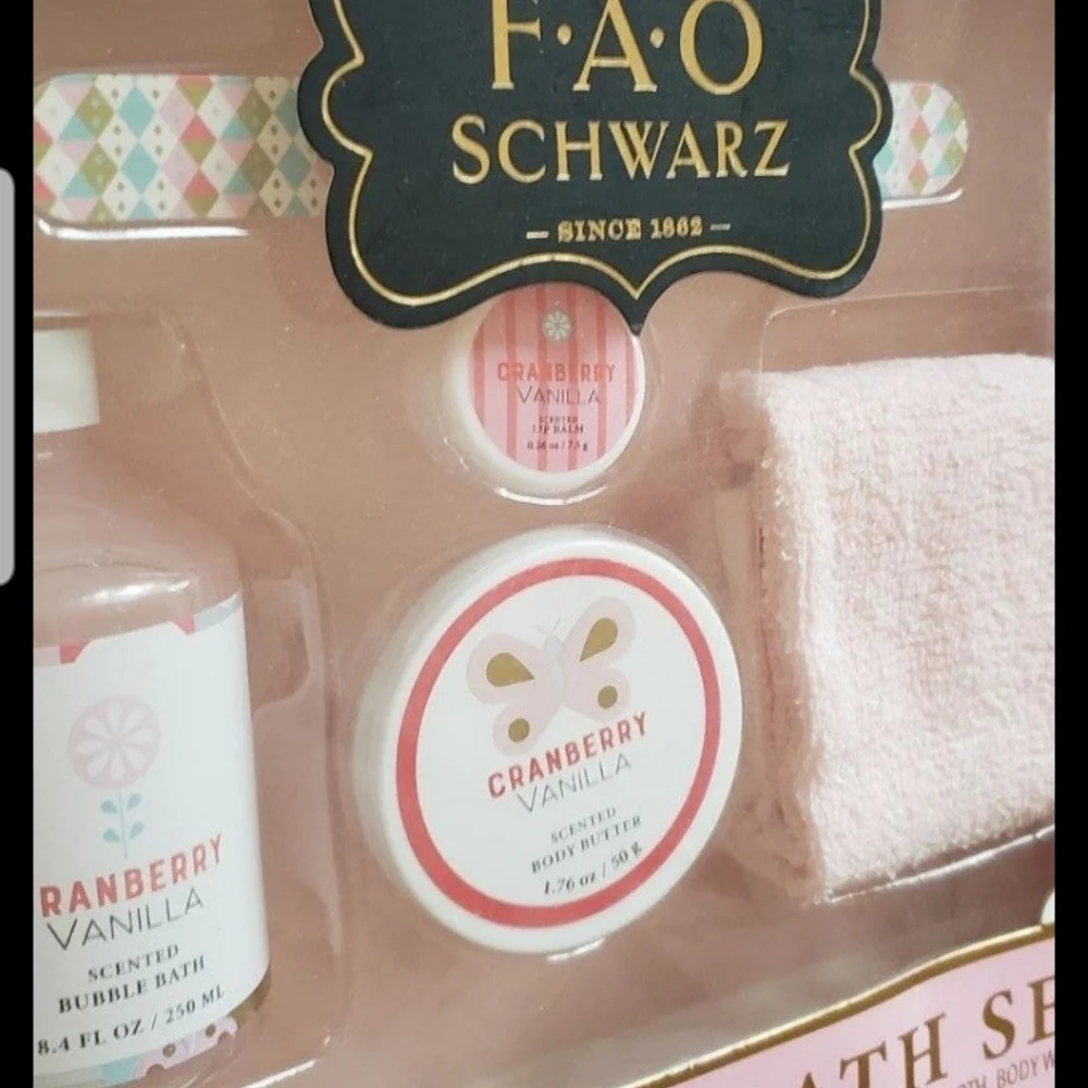 FAO Schwarz make everyday