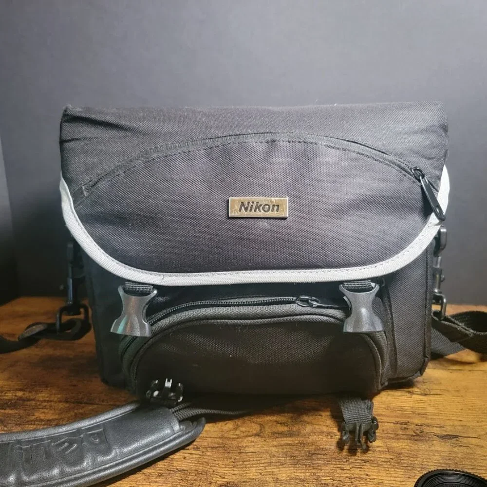 Nikon camera kit