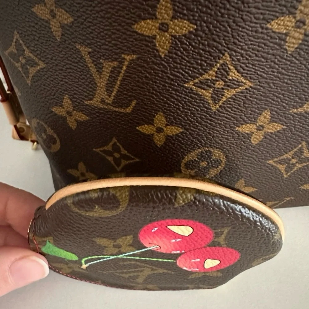 🍒 Murakami Louis Vuitton cherry bag charm coin purse! Cerises pouch