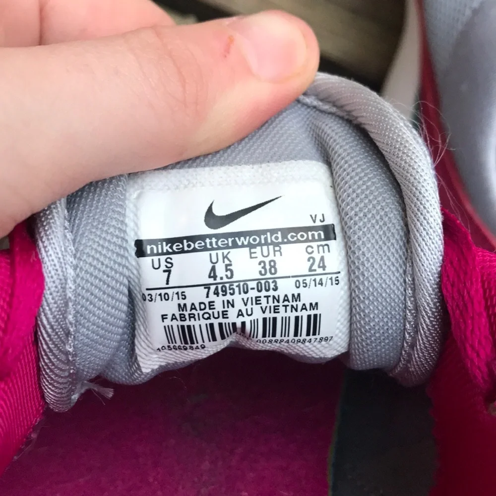 Grey Nike Air Max Siren Sneakers