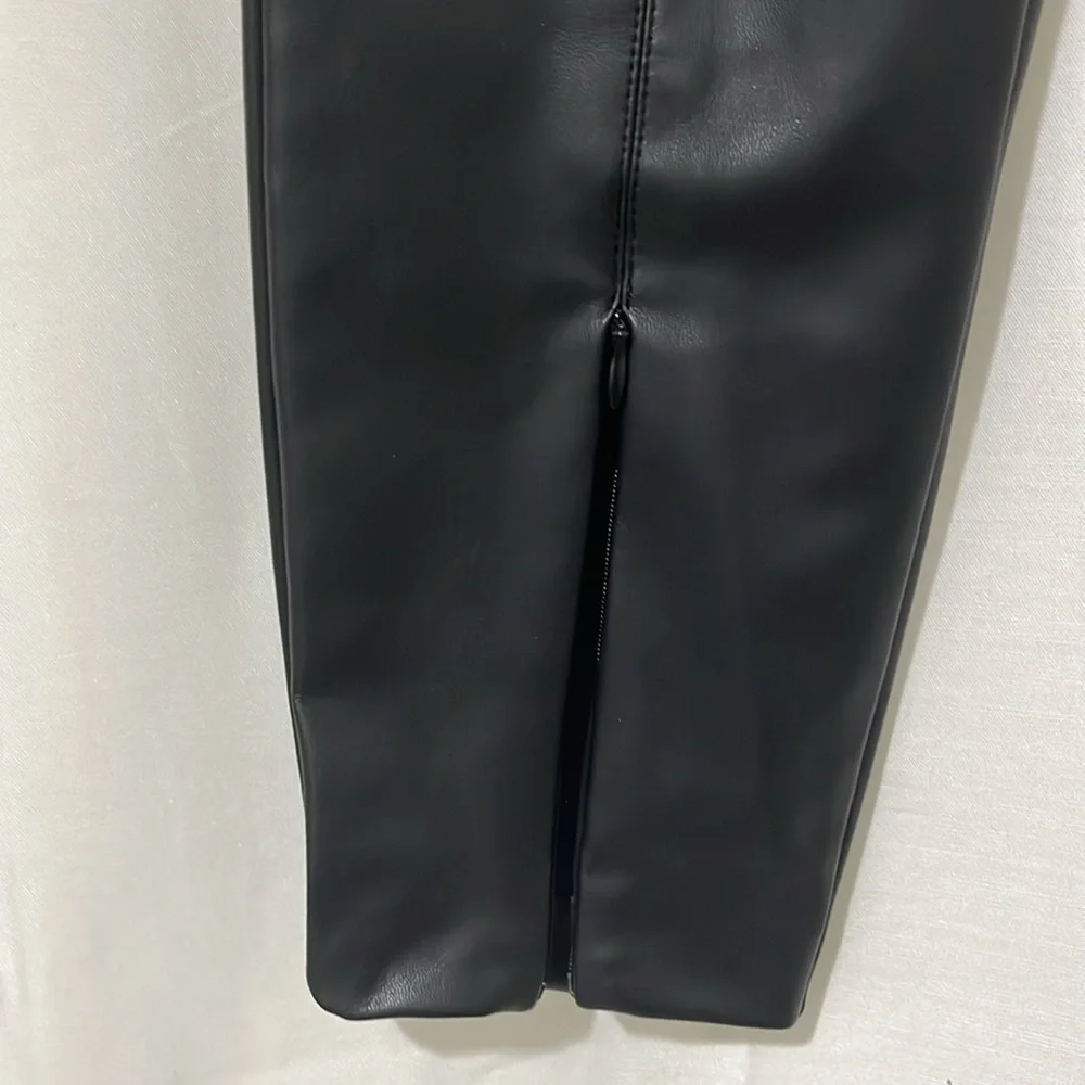 Zara waist 15in