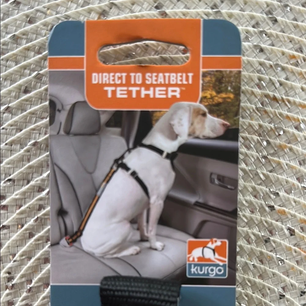 NWT Kurgo Sporty Black and Orange Dog Direct to Seatbelt Tether