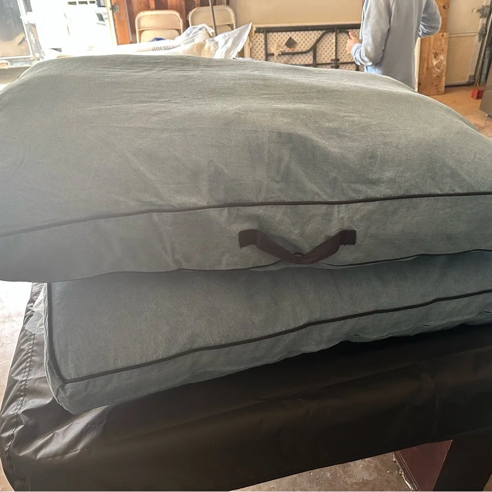 GAP Gray Dog Bedding Set