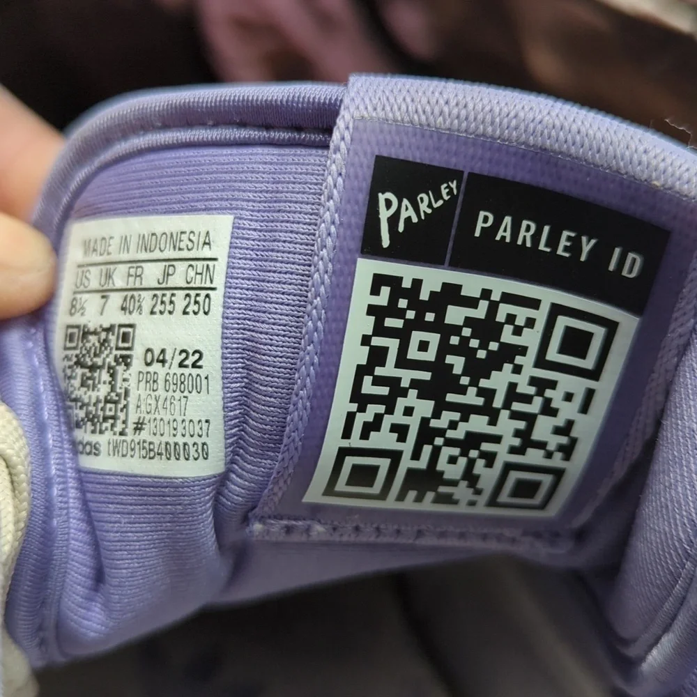adidas Originals questions leave