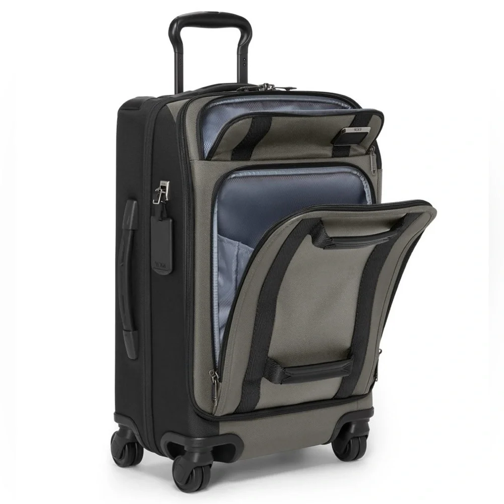 Tumi never used