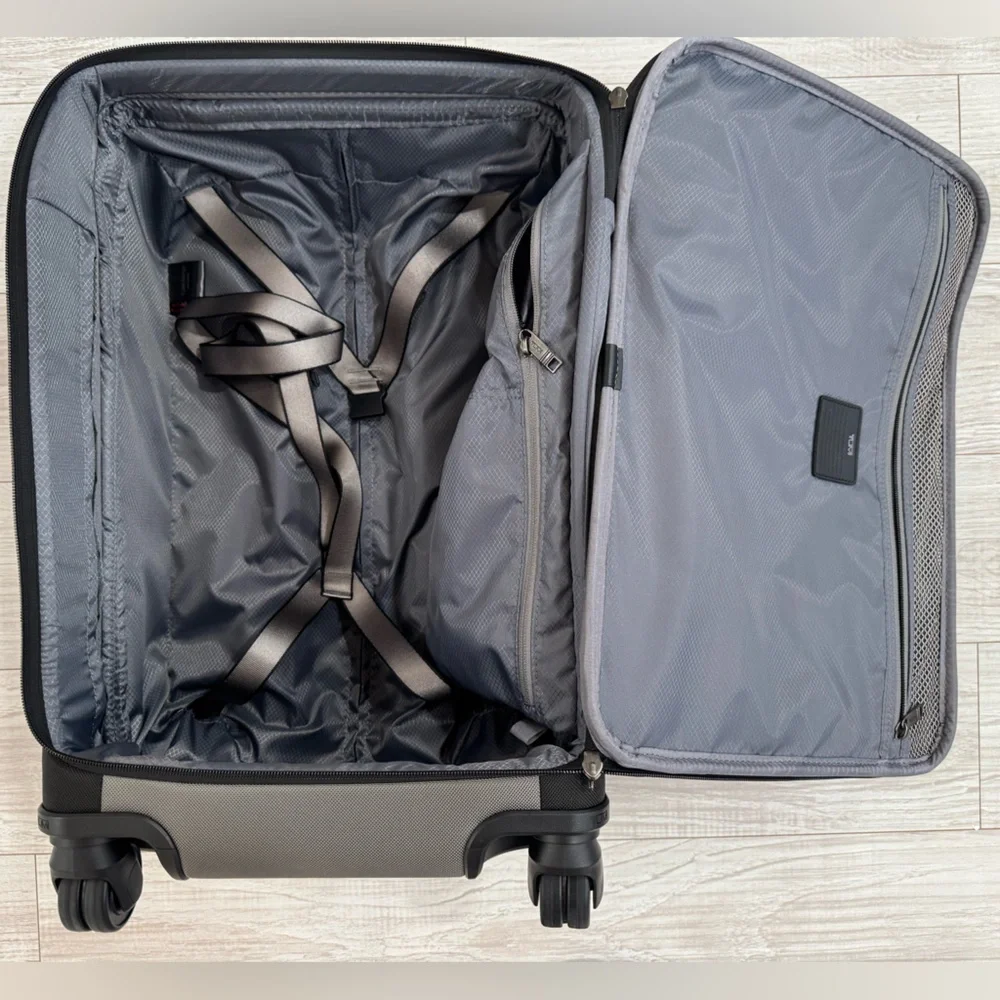 Tumi never used