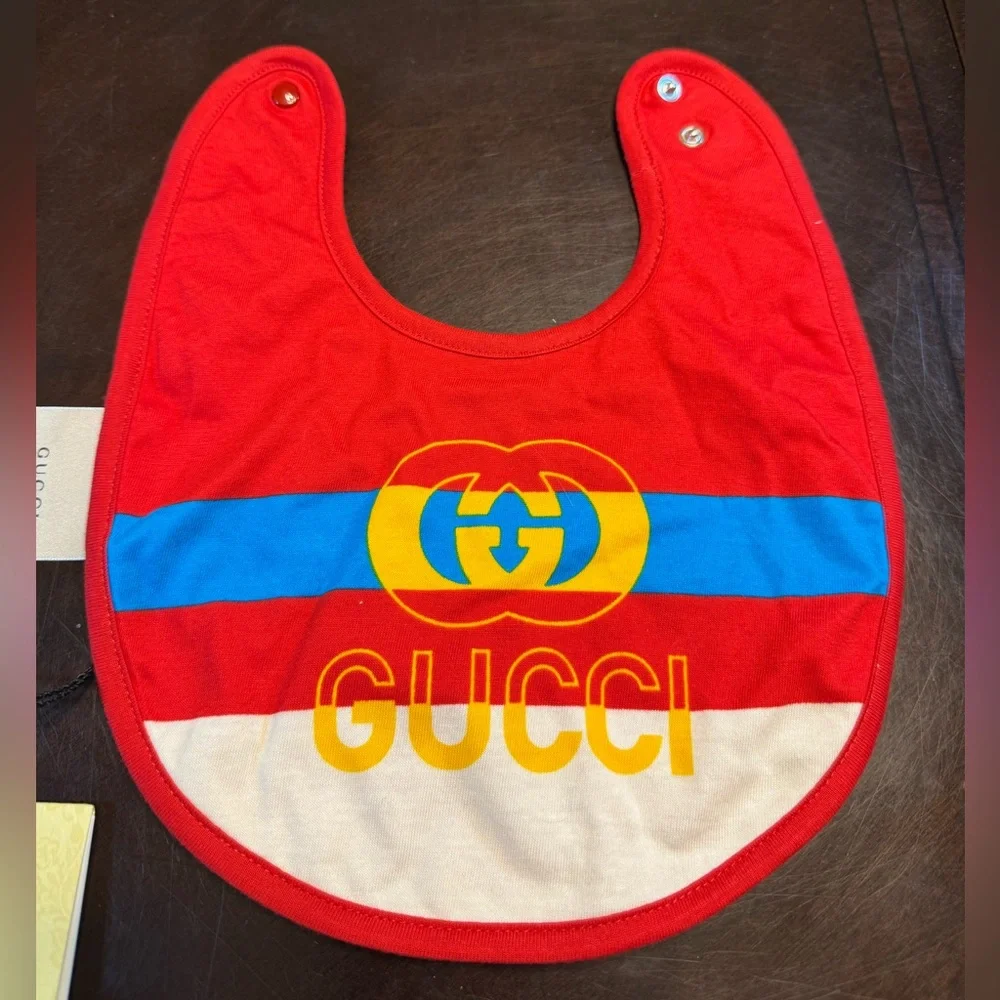 Gucci new authentic