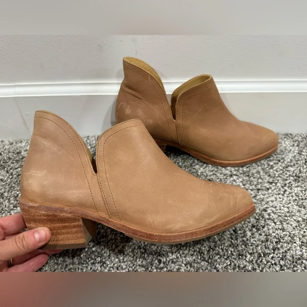 Nisolo excellent preowned