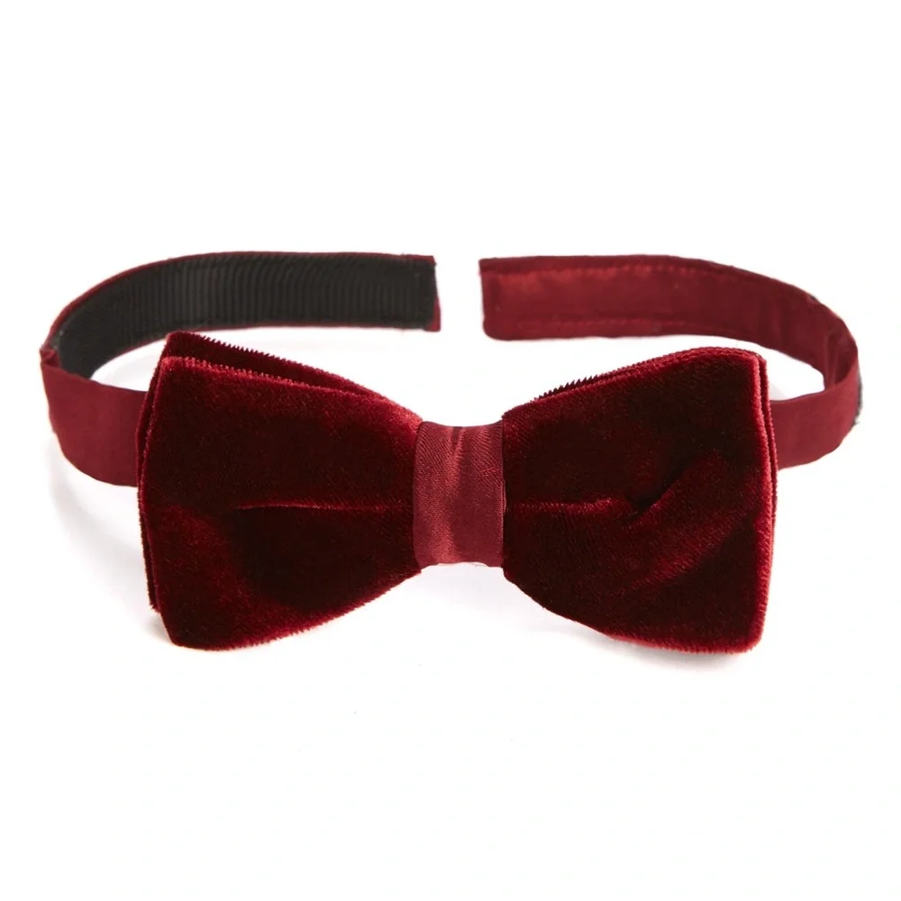 NORDSTROM FAMILY MOMENTS BOYS VELVET PRE-TIED BOW TIE BURGUNDY OS ADJUSTABLE NWO
