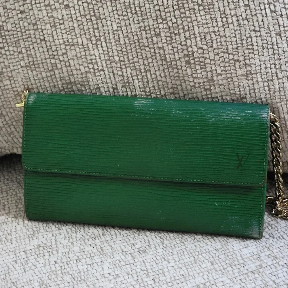 LV Green Epi Leather Long Wallet