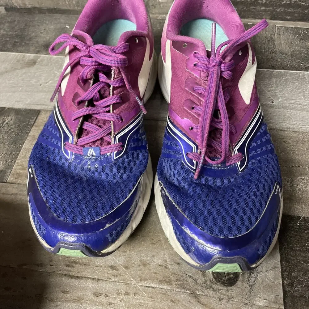 Brooks has wear