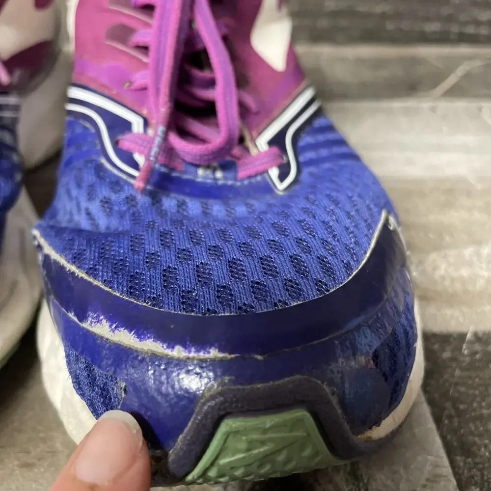 Brooks has wear