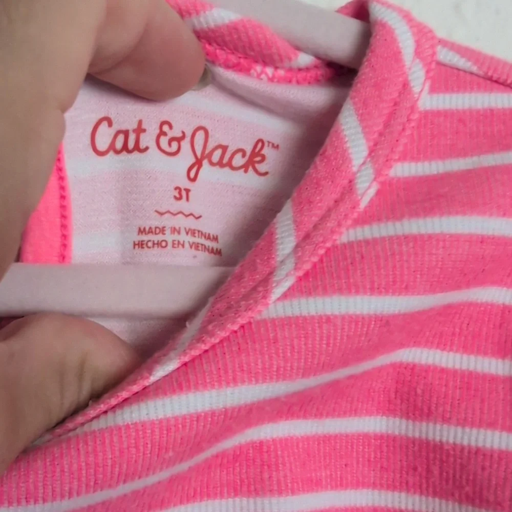Cat & Jack this casual