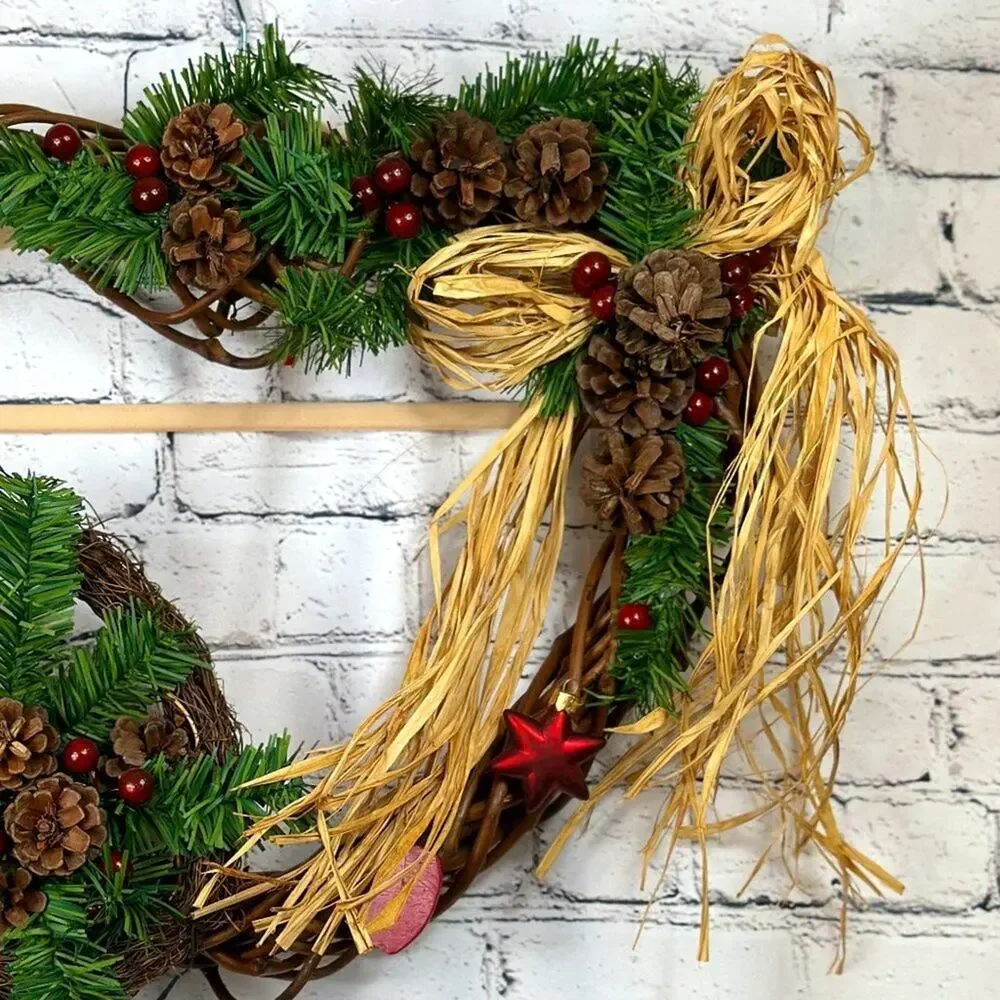 House of Lloyd beautiful wreath