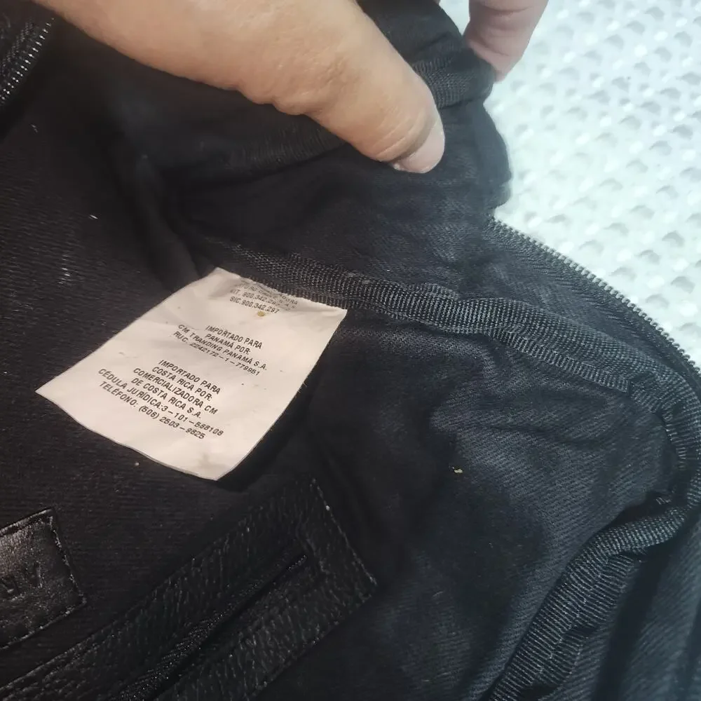 Arturo Calle excellent used
