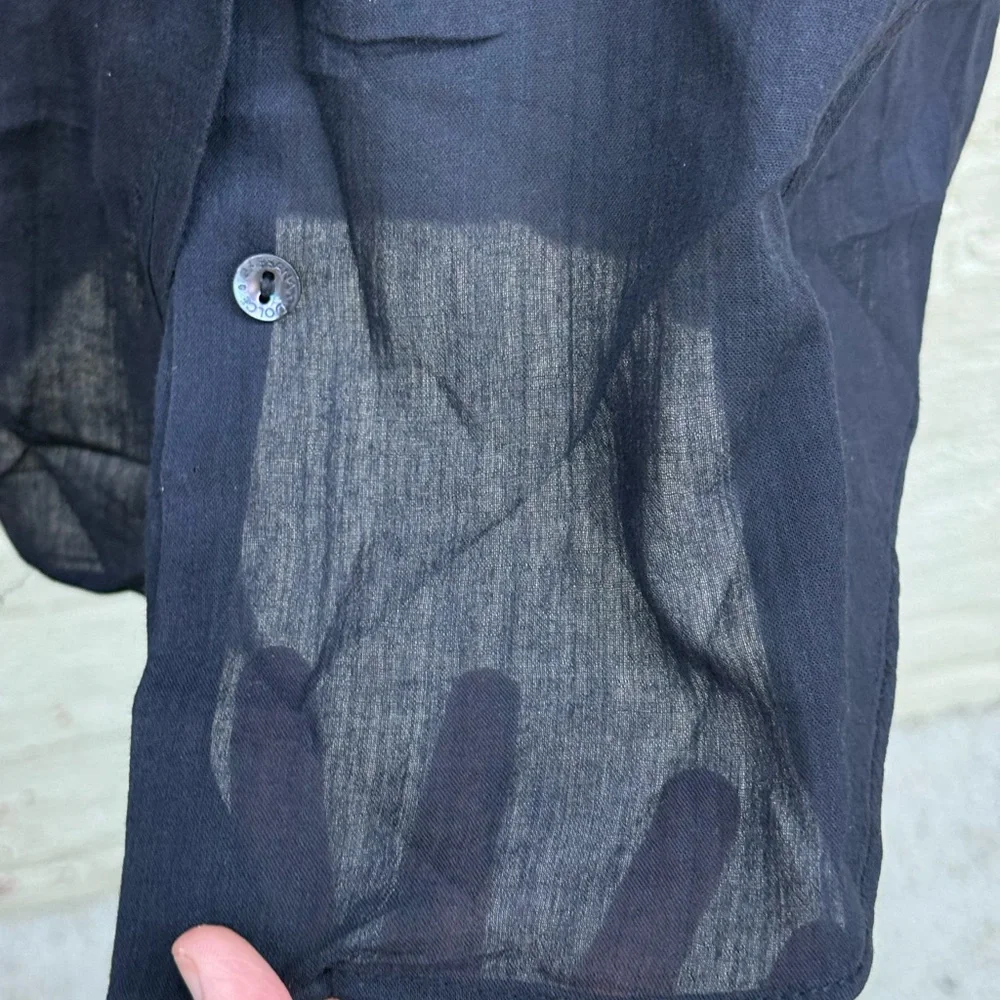 Gorgeous vintage Dolce & Gabbana Black Lightweight button down EUC