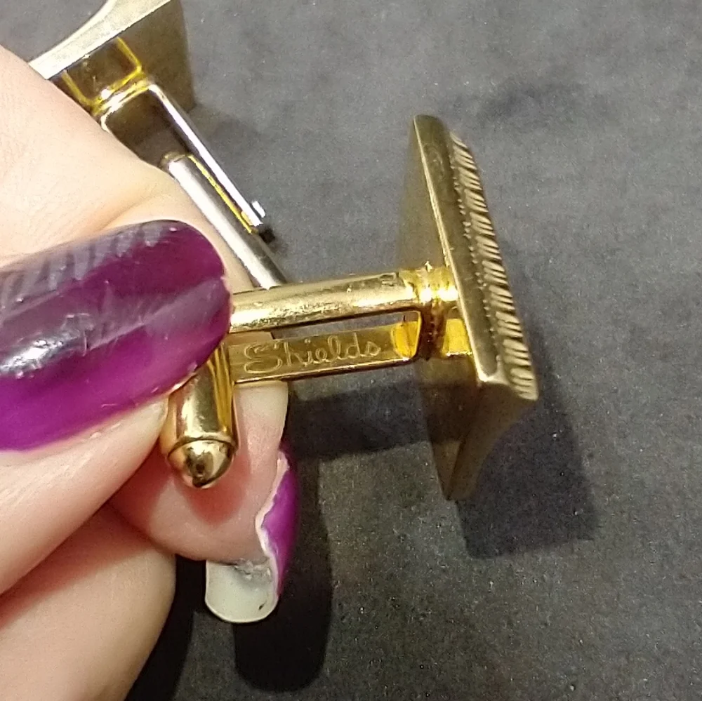 Shields brand goldtone cufflinks vintage