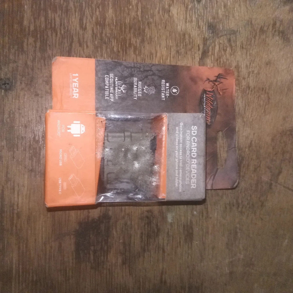 Orange SD Card Reader