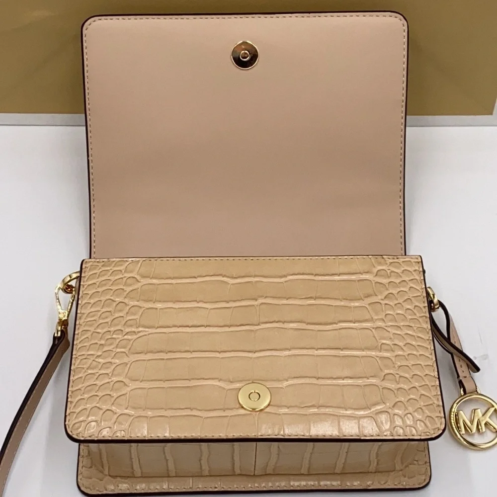 Michael Kors designed fold