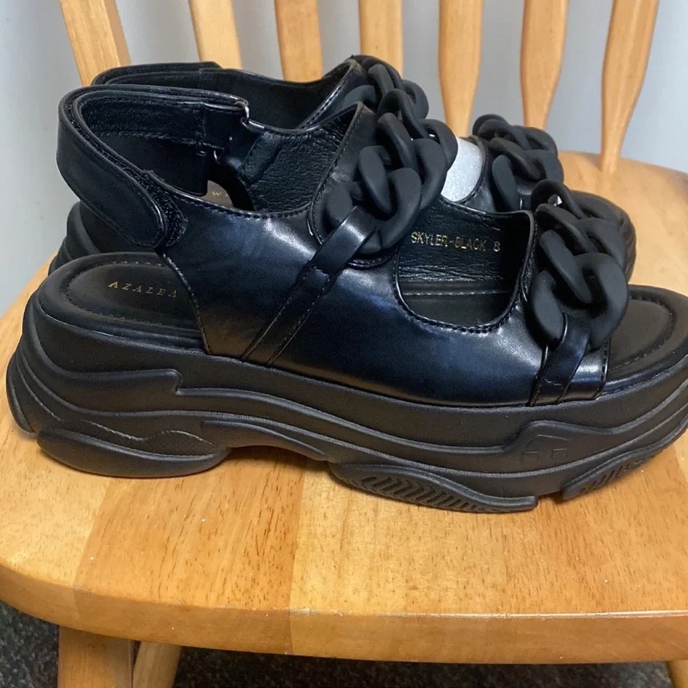 Azalea Wang brand new