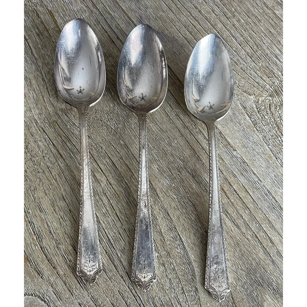 Holmes & Edwards Inlaid Super Plate Lot Of 3 Serving Spoons 9 3/8in