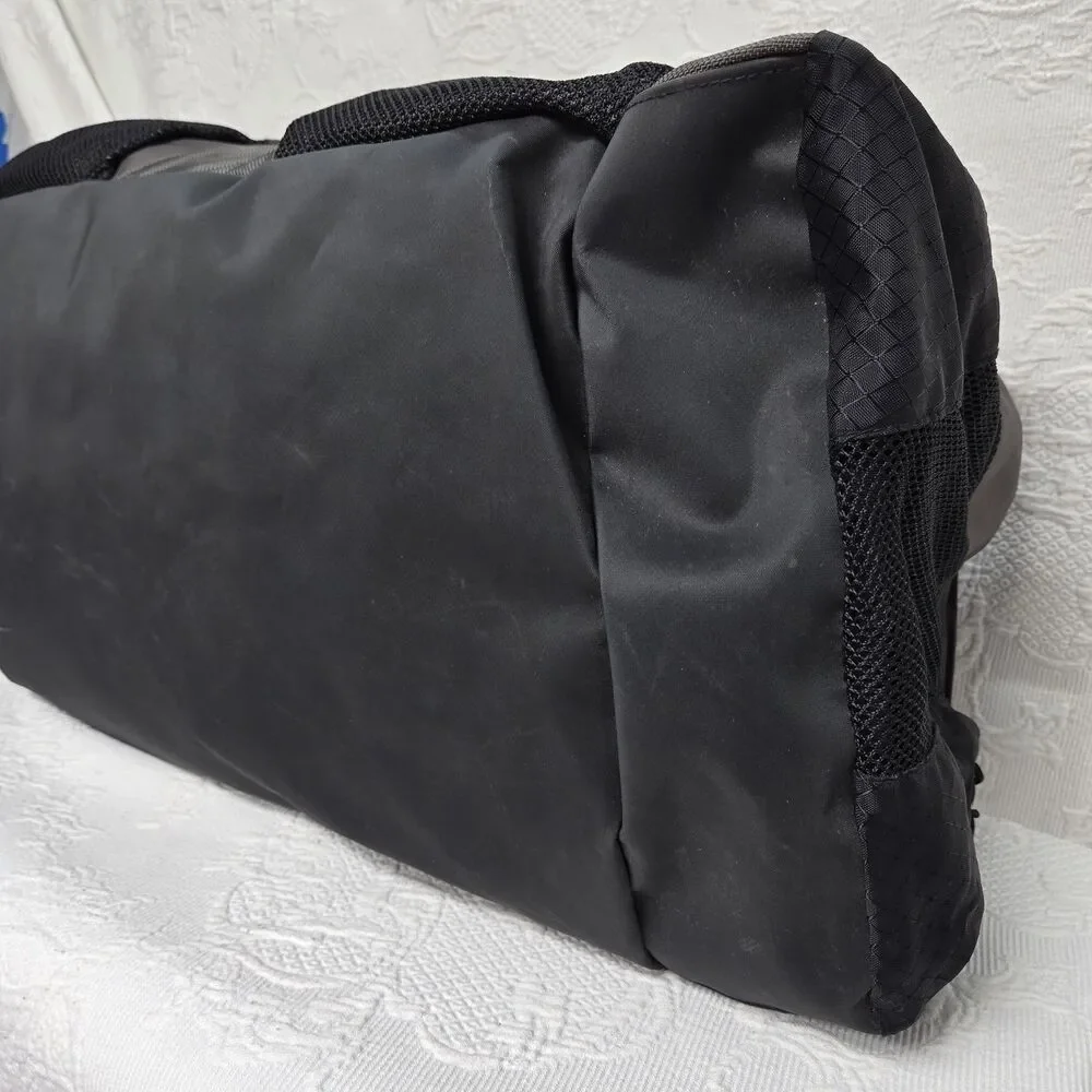 Oakley Icon 2.0 Software Grey Canvas Leather Handle Large Duffle Bag Y2K