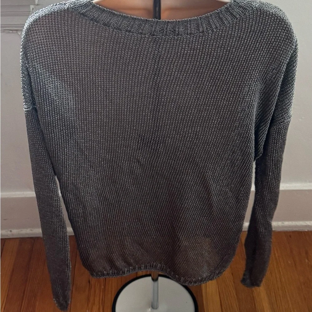 Vince Gray metallic silver Crew Neck long sleeve Sweater, size XS heavyweight
