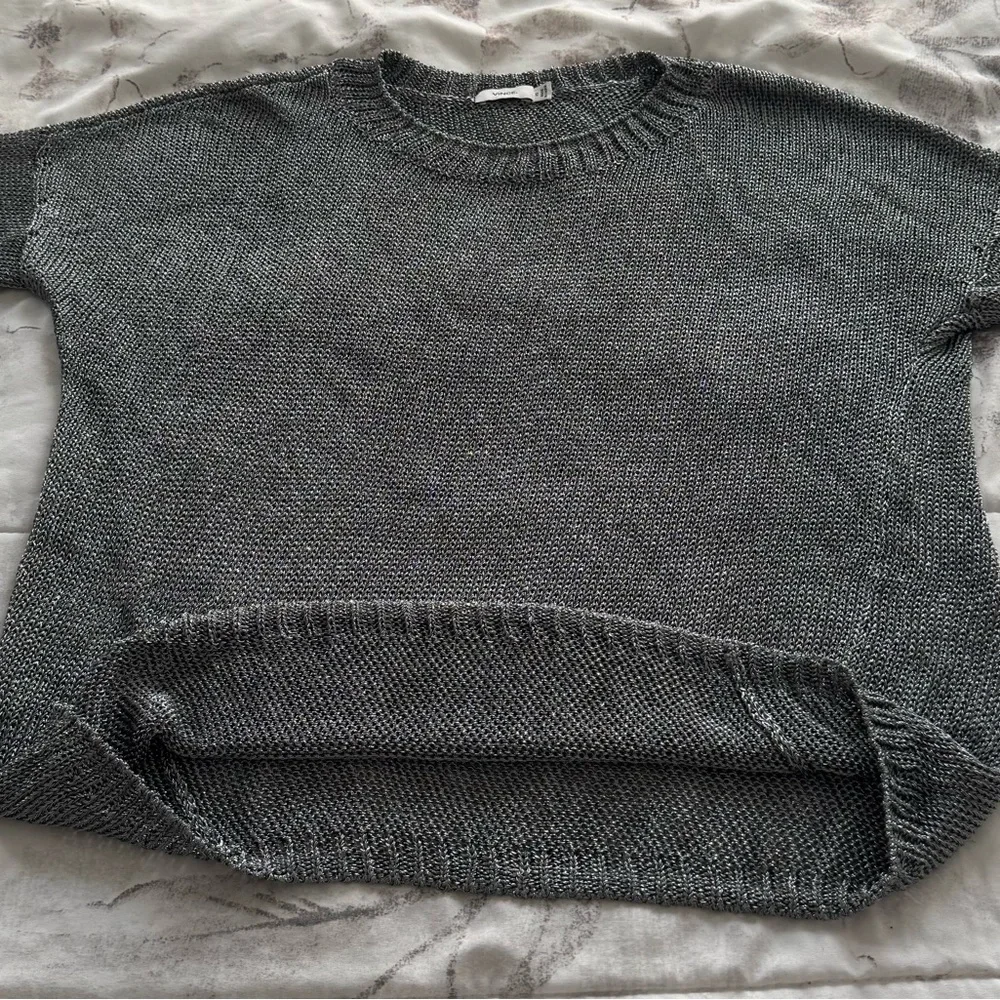 Vince Gray metallic silver Crew Neck long sleeve Sweater, size XS heavyweight