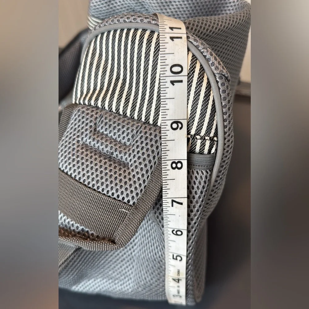 N/A stylish gray
