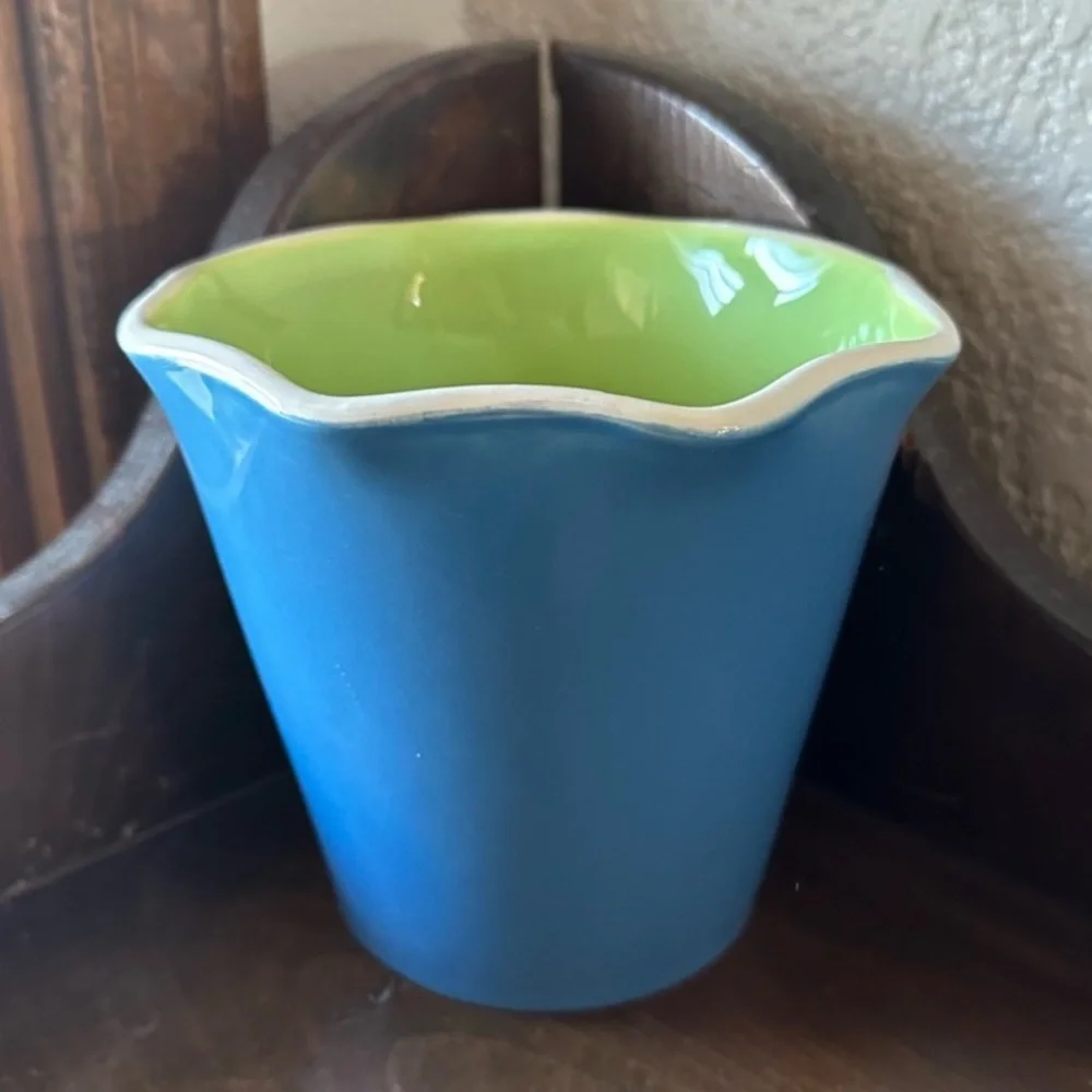 Crate&Barrel free fluted
