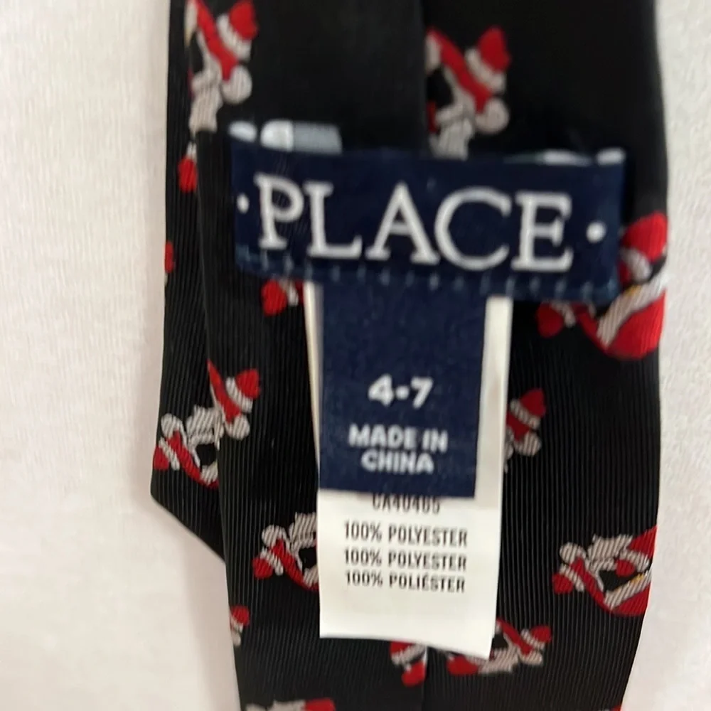 The Childrens Place clause size santa