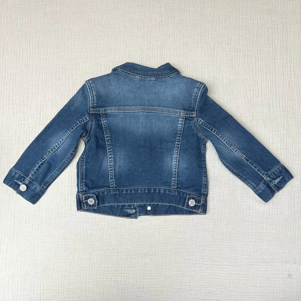 GAP cute dark
