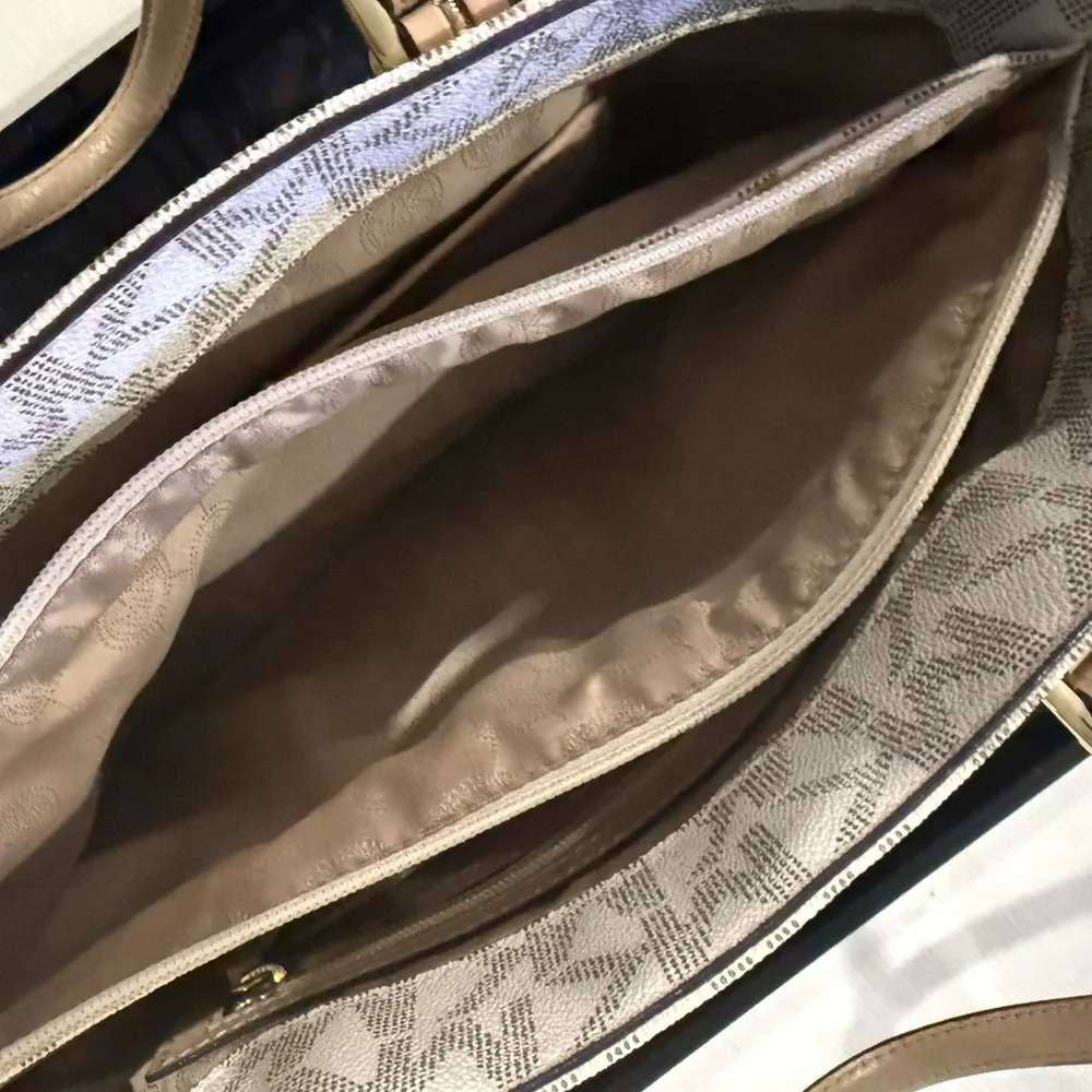 Michael Kors Beige and Tan Shoulder Bag
