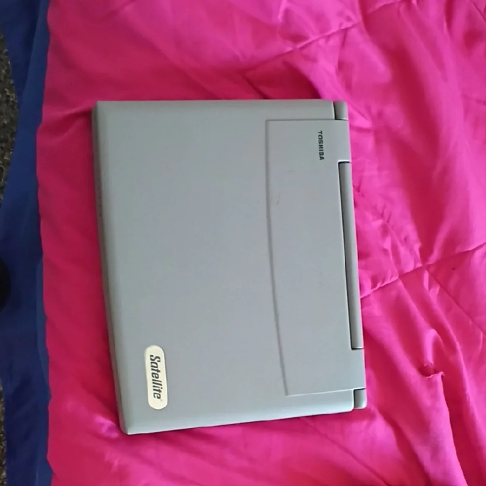 Toshiba Gray Laptop with Advanced Features