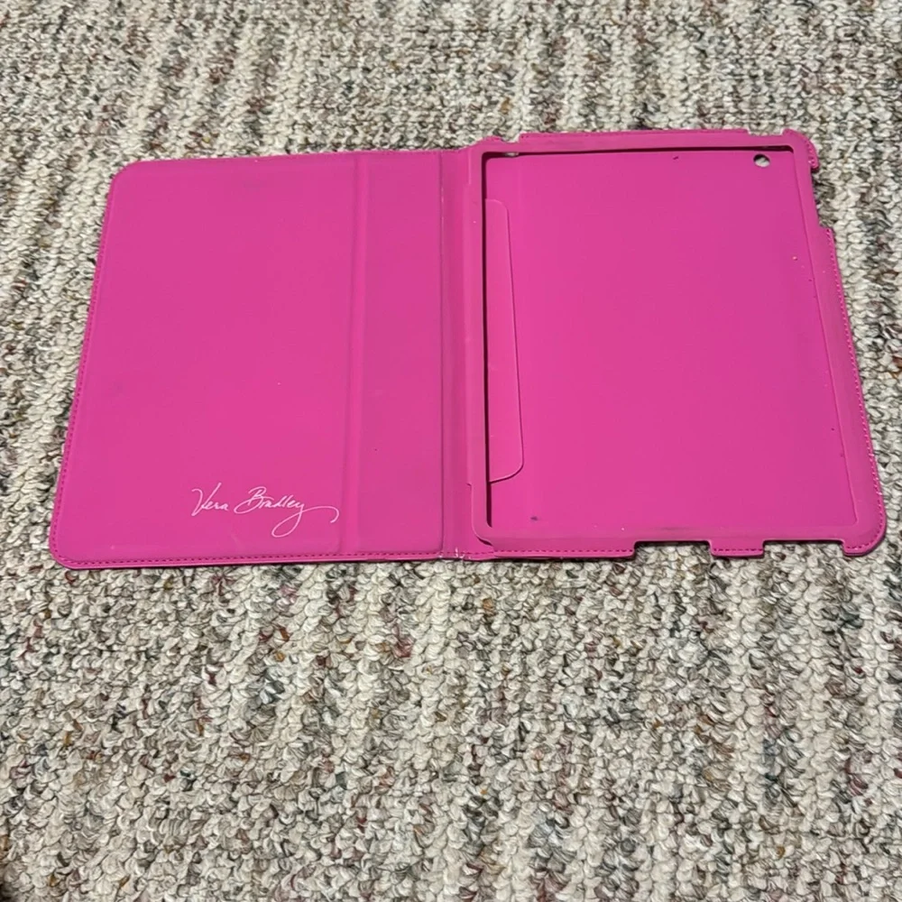 Vera Bradley stylish pattern case