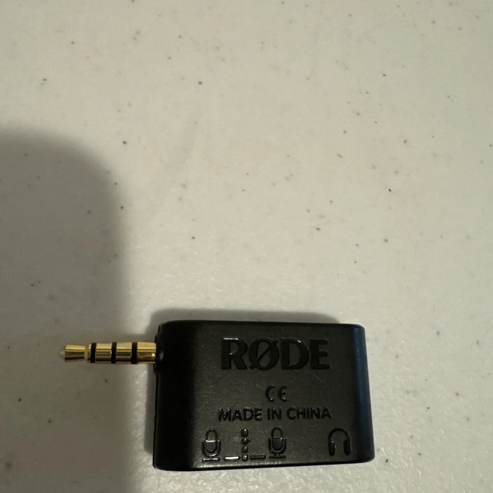 Rode SC6 Dual TRRS Input and Headphone Output for Smartphones