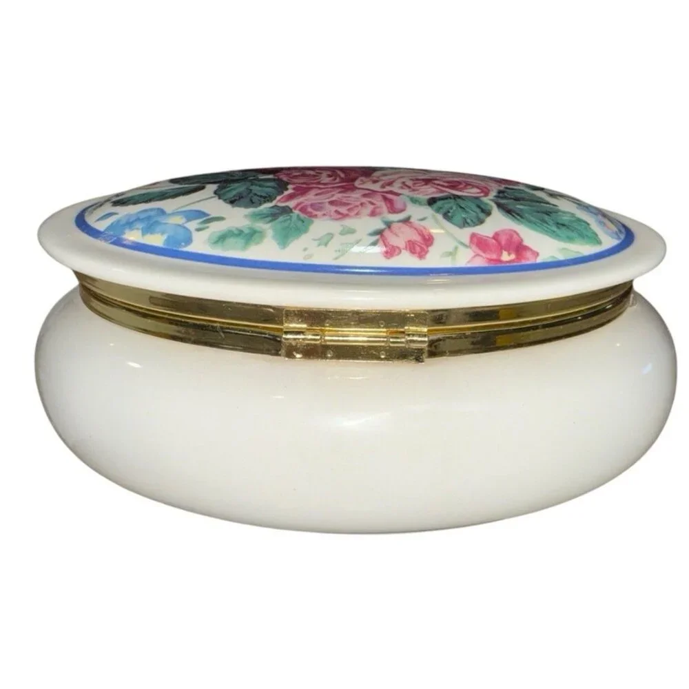 Vintage Limoges Porcelain - Oval Gilded Flower Decorated Lidded Trinket Box