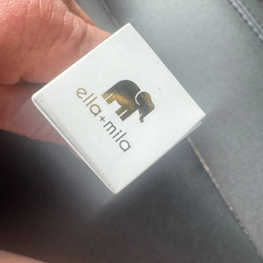 Lip Service enhance your