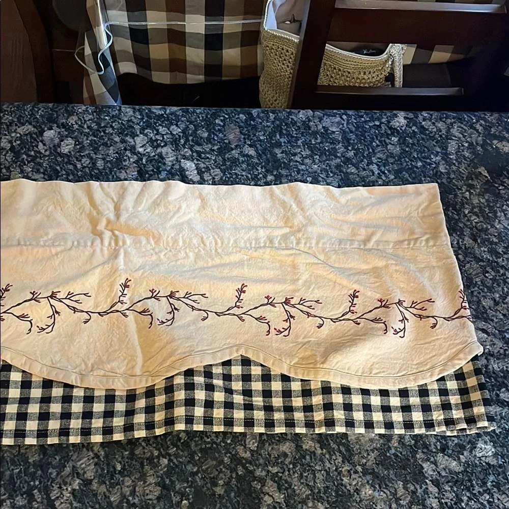 Embroidered Cream and Black Valance