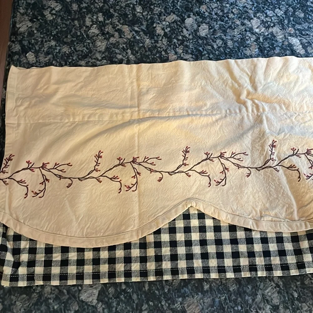 N/A elegant valance