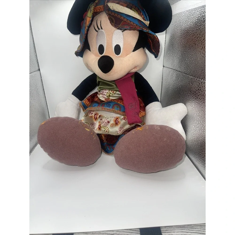 Disney Parks Bohemian Minnie Mouse plush doll 15