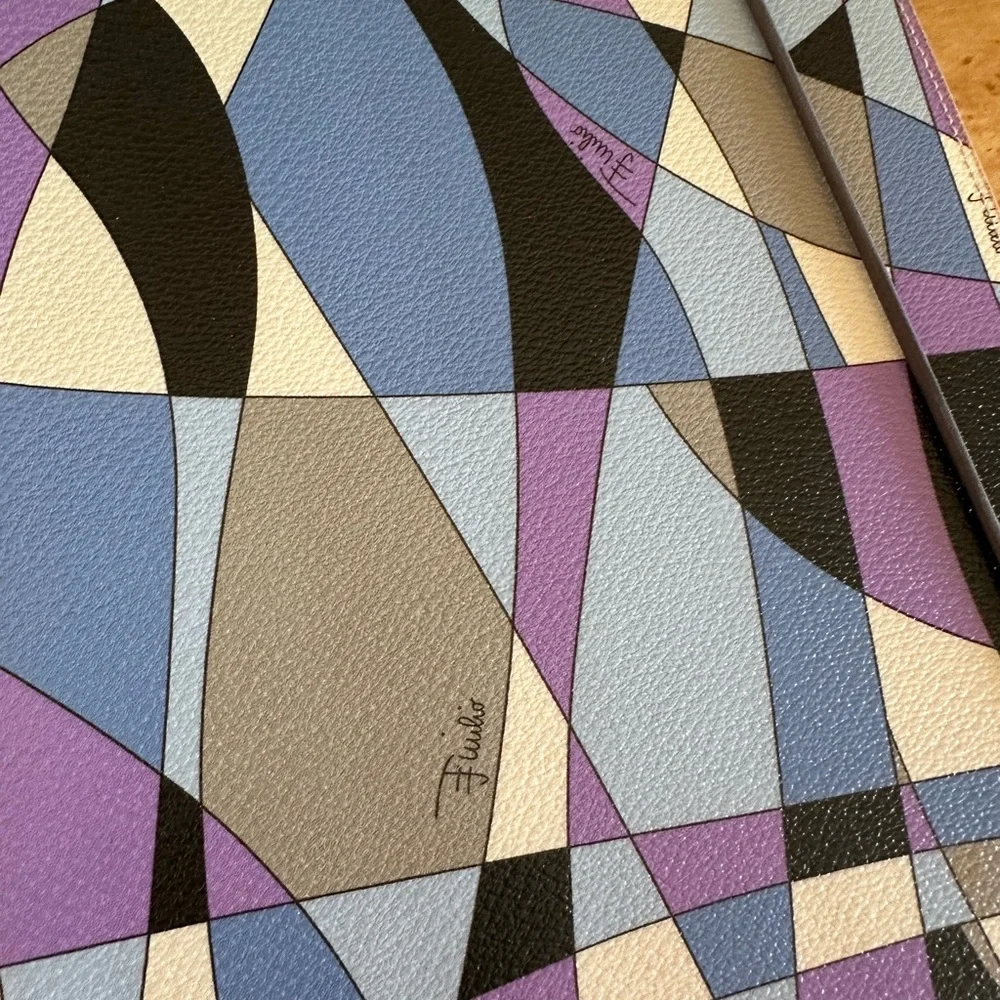 Emilio Pucci chic tablet