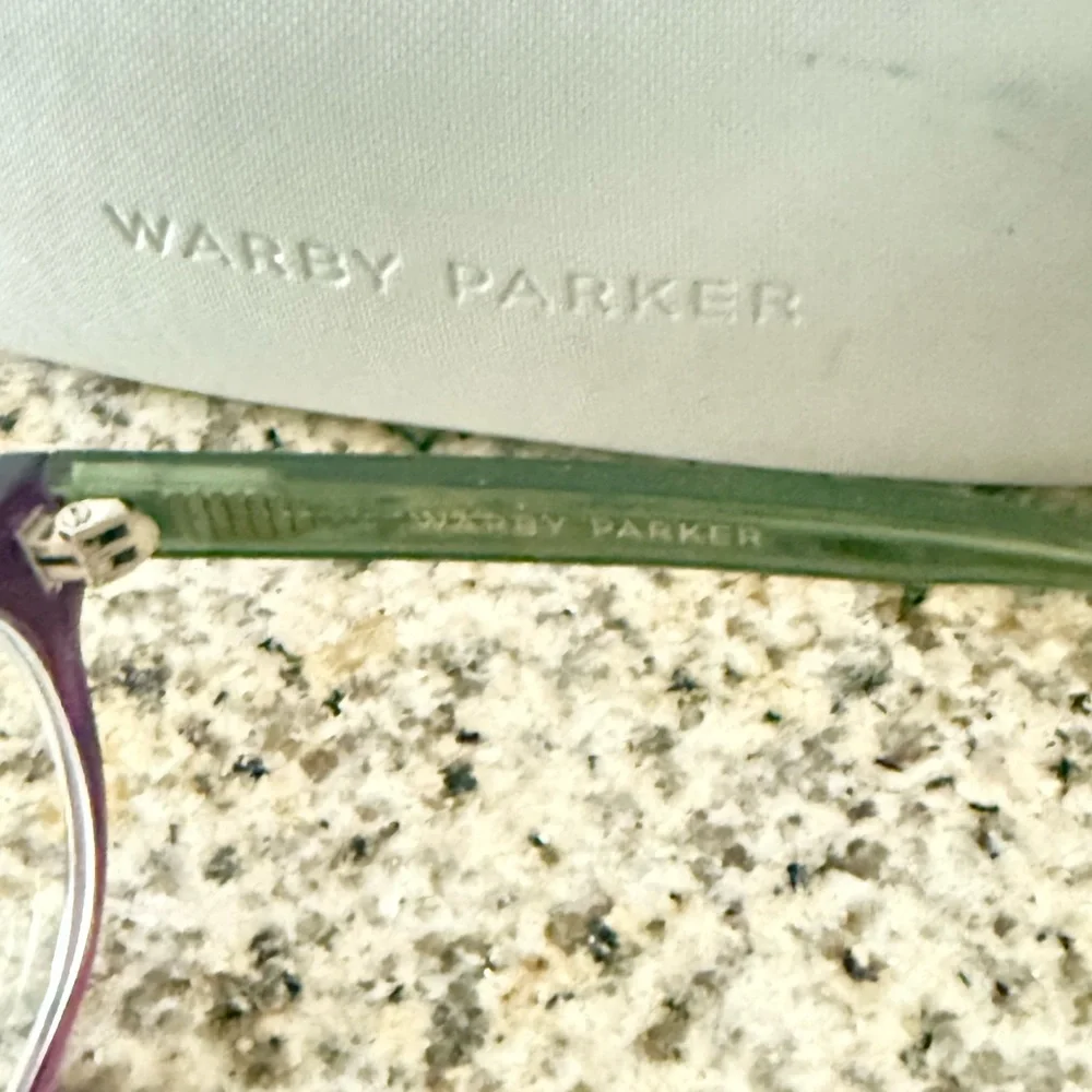 Warby Parker eyeglasses case