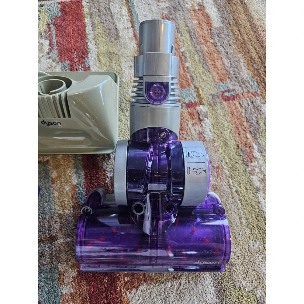 Dyson vacuum lot