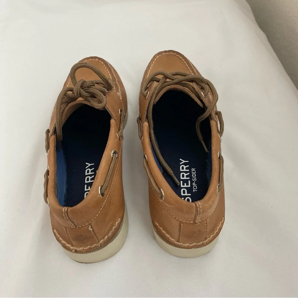 Sperry moccasin conditions